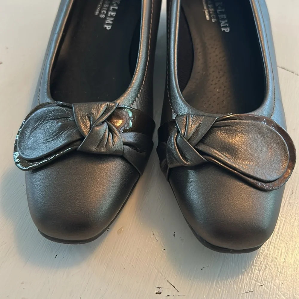 Mark Lemp Classics by Walking Cradles leather dress shoe big girls 4